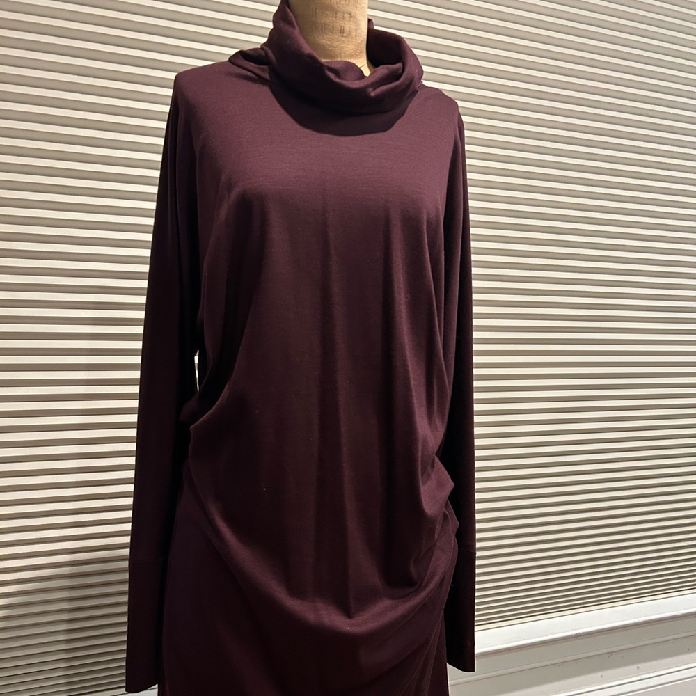 Diane Von Furstenberg 100% wool dress